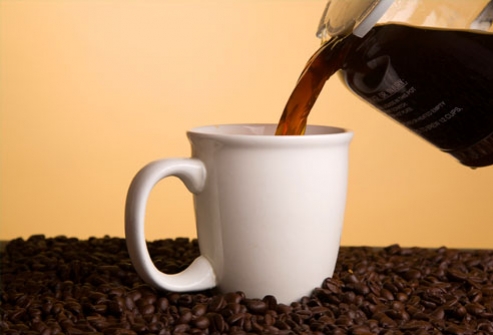 Кофе стимулирует активное расщепление жира